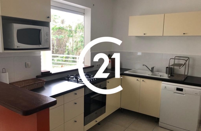 Location Appartement 67.20m&sup2; 3 pièces La Trinit&eacute;