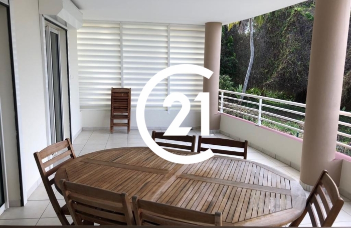 Location Appartement 67.20m&sup2; 3 pièces La Trinit&eacute;