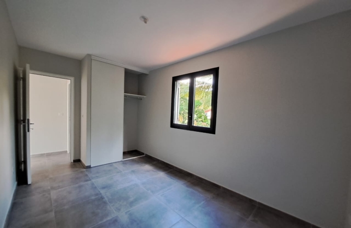 T3 neuf, &agrave; quelques pas de plage de l'anse &agrave; l'&acirc;ne - loi PINEL