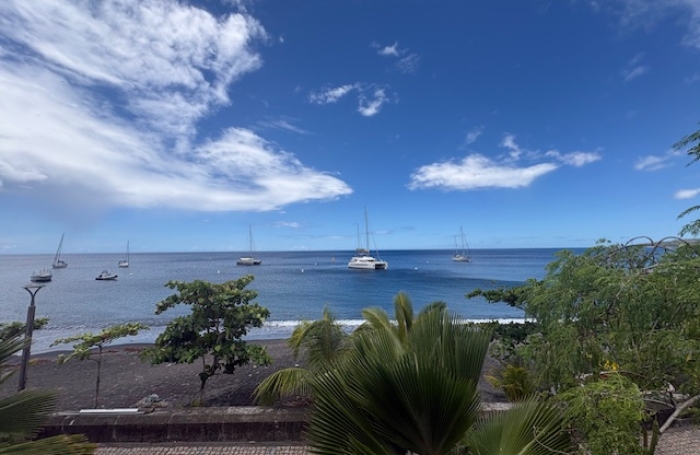 Les pieds dans le sable - Villa de charme &agrave; Saint-Pierre avec panorama unique