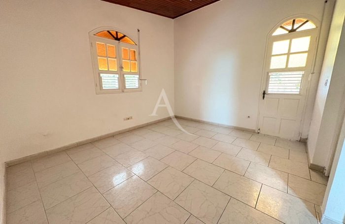 Location Appartement 115m&sup2; 4 pi&egrave;ces Saint-Joseph