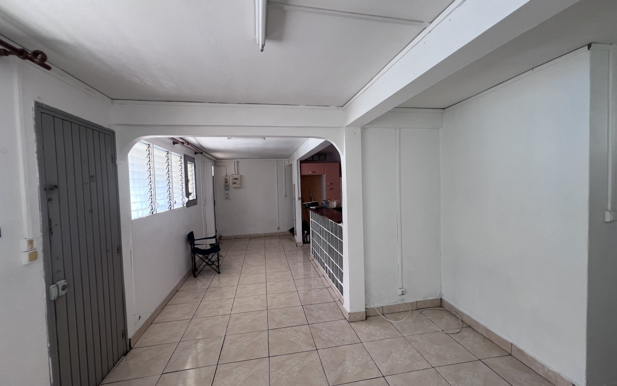 Le LAMENTIN - Maison de ville T4 Bourg 149 000 &euro; FAI