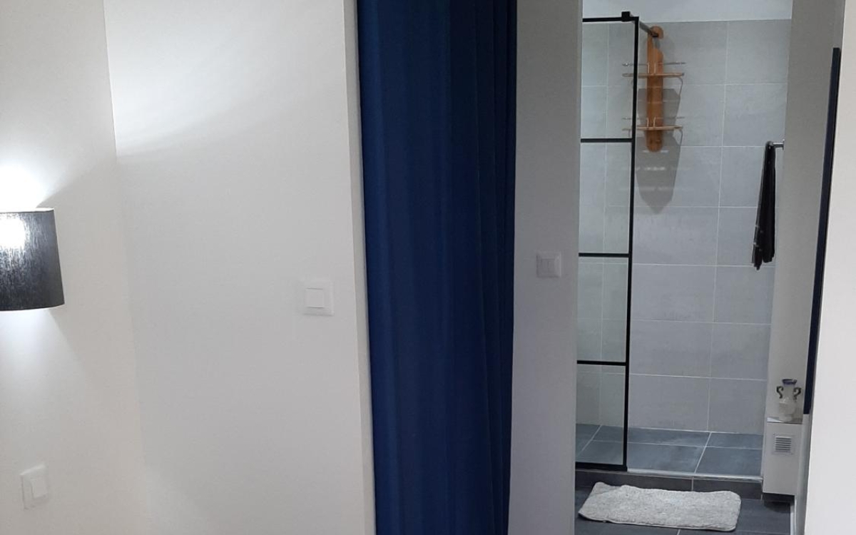 Sainte-Luce T2 r&eacute;nov&eacute; &agrave; 1 min de la plage - 268 K&euro;