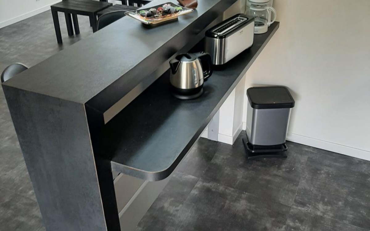 Sainte-Luce T2 r&eacute;nov&eacute; &agrave; 1 min de la plage - 268 K&euro;