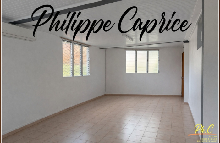 Location Local commercial 37m&sup2; 1 pièce Sainte Marie