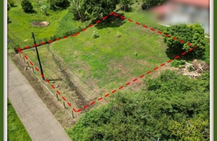 Vente Terrain 774m&sup2; Le Lamentin