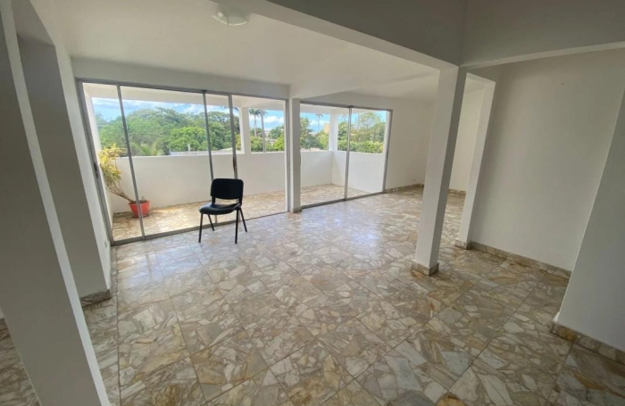 Location Bureaux 267m&sup2; 10 pièces Schoelcher