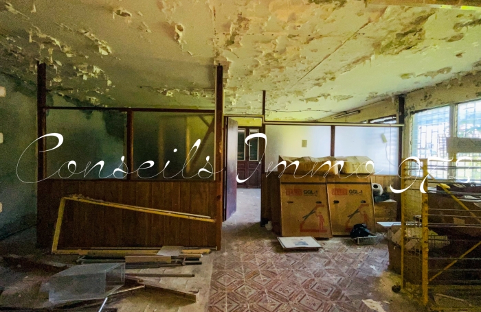 &Agrave; Vendre   Ensemble Immobilier &agrave; r&eacute;inventer   Bourg du Marin