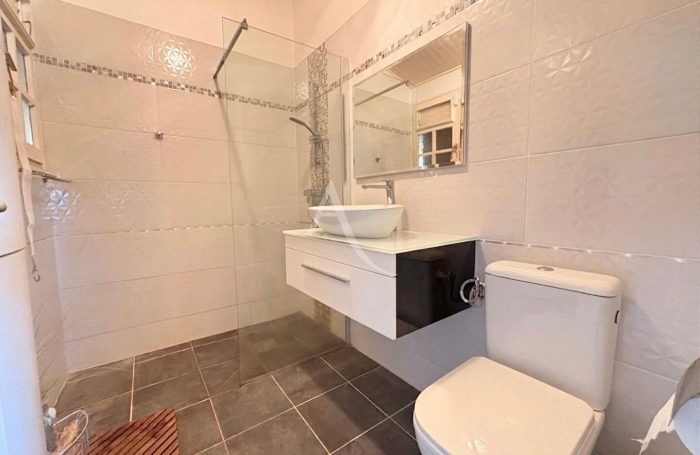 Location Appartement 130m&sup2; 4 pi&egrave;ces Saint-Joseph