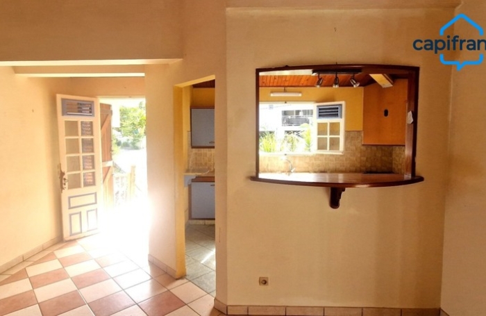 Vente Maison 166m&sup2; 5 pièces Le Lamentin
