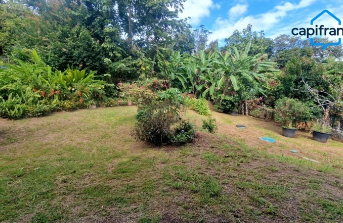 Vente Maison 166m&sup2; 5 pièces Le Lamentin