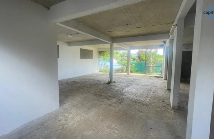 Vente Maison 166m&sup2; 5 pièces Le Lamentin