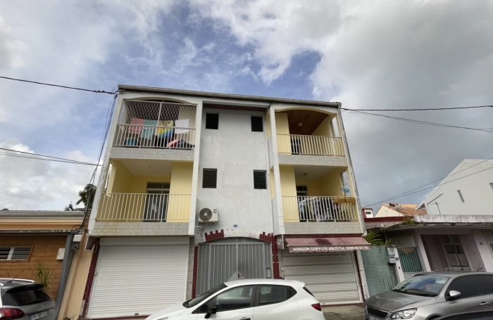 Location Local commercial 97215