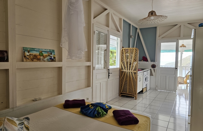 VILLA CREOLE 4 LOGEMENTS VUE MER