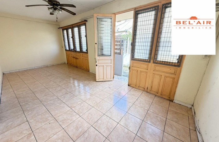 Vente Maison 126.00m&sup2; 6 pièces Fort de france