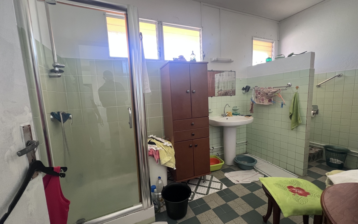  Trinit&eacute; bourg- Villa 4 chambres avec grands volumes - 405K&euro;