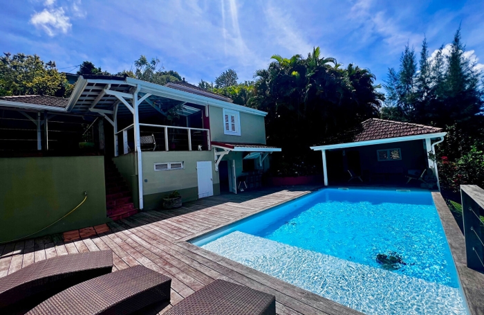 Vente Maison 125m&sup2; 5 pi&egrave;ces Case-Pilote