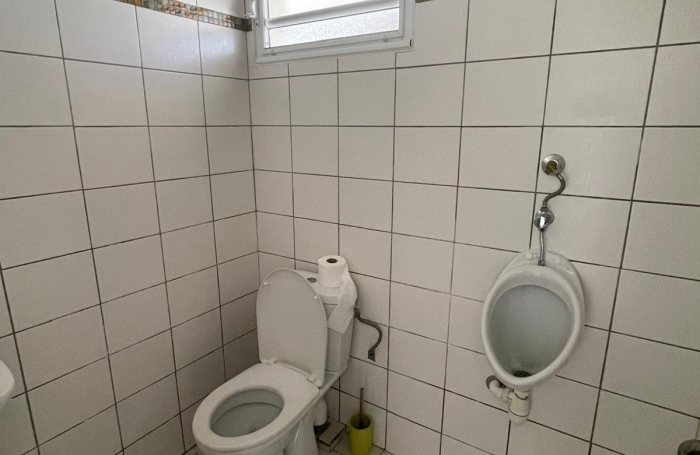 T3 ind&eacute;pendant en bas de villa avec jardin - Lamentin