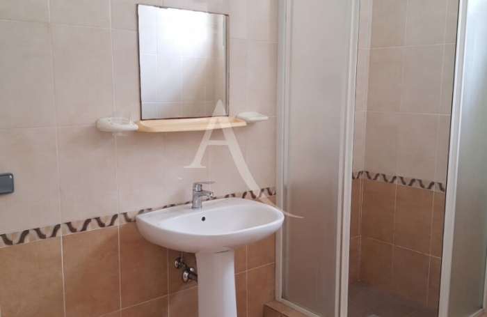 Location Appartement 79.26m&sup2; 4 pi&egrave;ces La Trinit&eacute;
