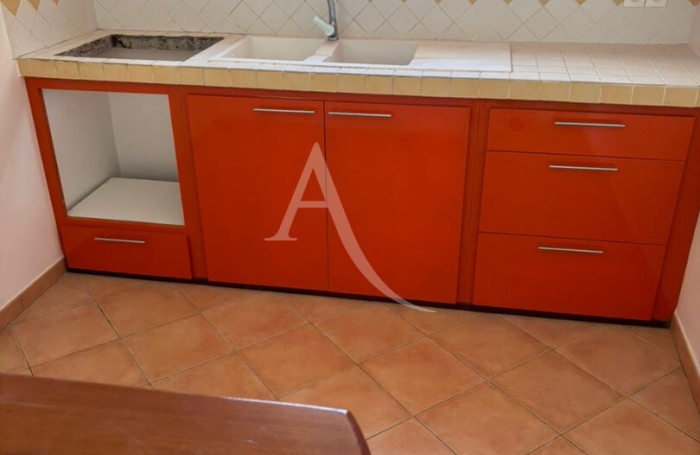 Location Appartement 79.26m&sup2; 4 pi&egrave;ces La Trinit&eacute;