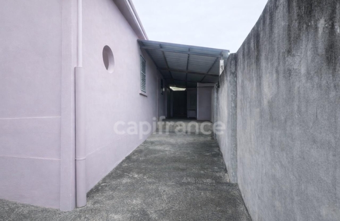 Vente Maison 111m&sup2; 5 pièces Fort de france