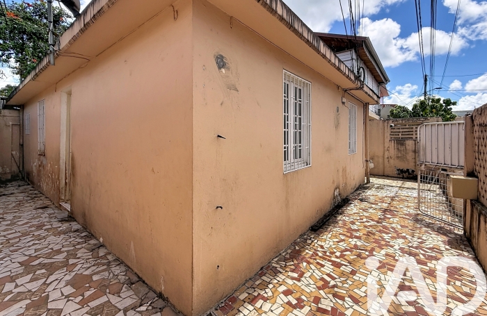 Vente Immeuble 157m&sup2; Fort de france