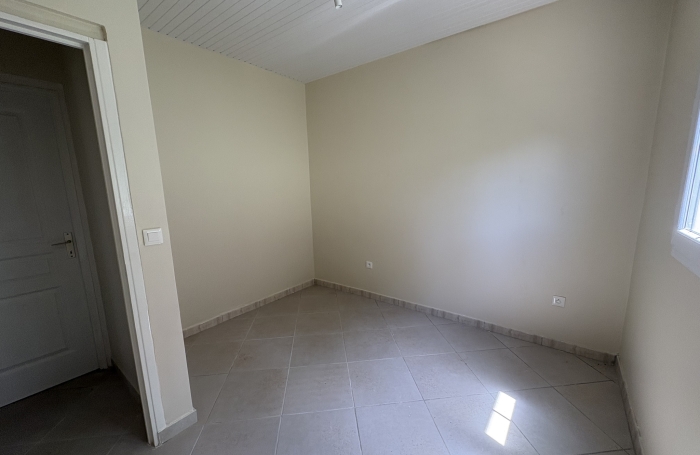 Cr&eacute;ez la maison de vos r&ecirc;ves : projet &agrave; terminer avec fort potentiel au ROBERT !