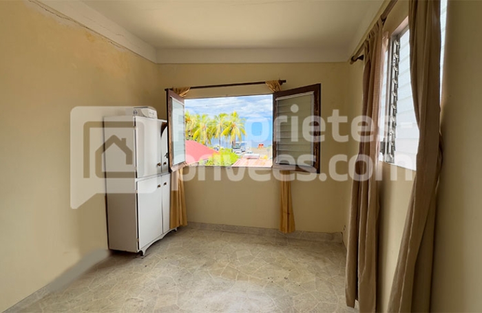 Vente Maison 170.24m&sup2; 7 pièces Saint Pierre