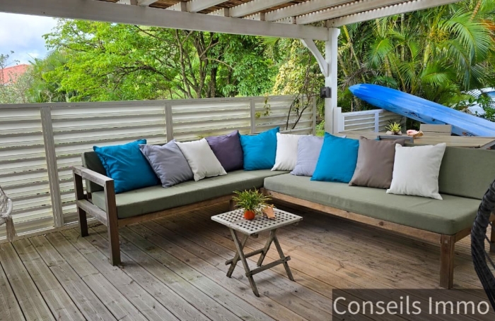 Villa duplex T5 + T3 locatif, piscine, vue mer - Morne Courbaril - Le Marin