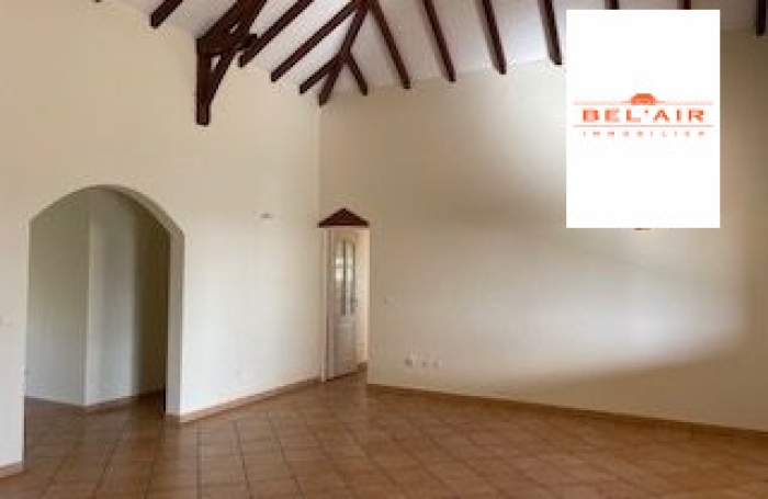 Location Maison 138.00m&sup2; 4 pièces Le Fran&ccedil;ois