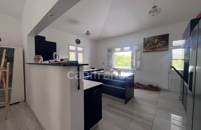 Vente Maison 201m&sup2; 7 pièces Le Marin