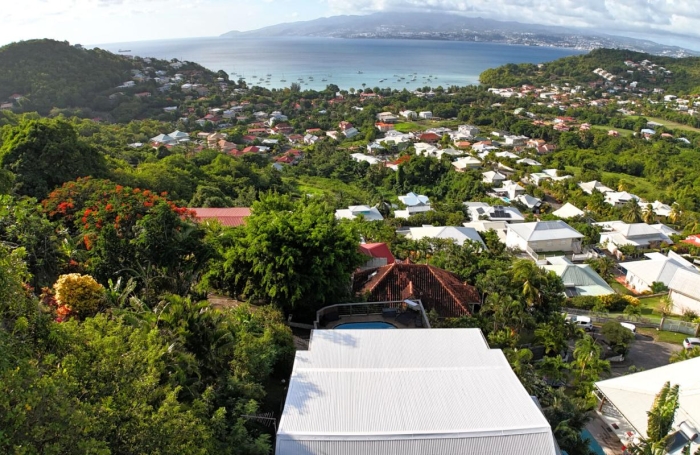 Vente Immeuble 180m&sup2; 10 pièces Les Trois Ilets