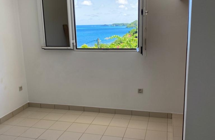 Villa avec vue d&eacute;gag&eacute;e sur les ilets du Robert