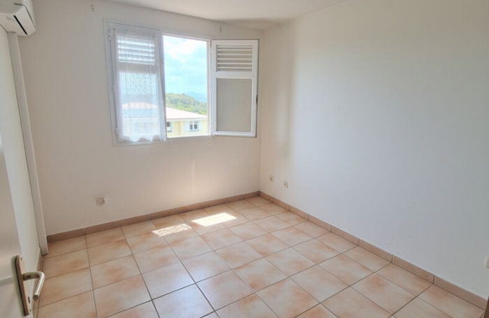 Vente Appartement 44m&sup2; 2 pi&egrave;ces Fort de france