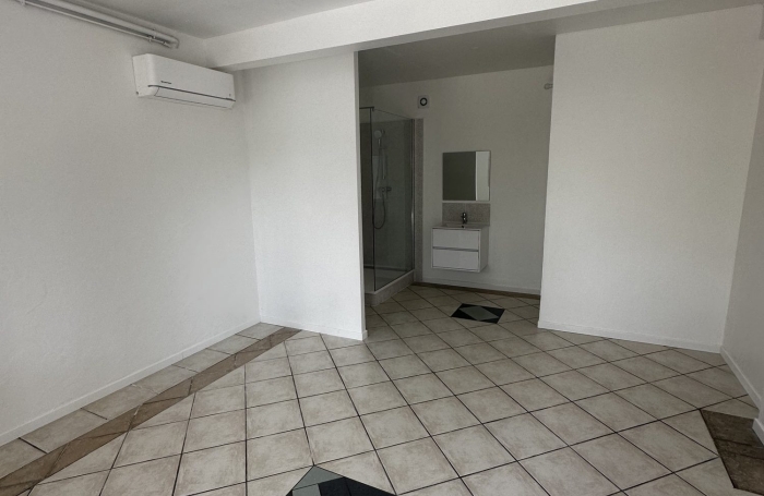 Location Appartement 110.00m&sup2; 3 pièces Le Lamentin