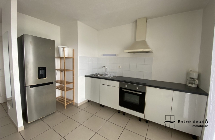 Location Appartement 62.00m&sup2; 3 pièces Fort de france