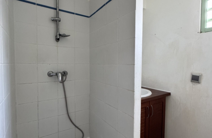 Vente Appartement 66.97m&sup2; 3 pièces Fort de france