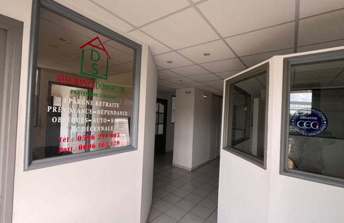 Location Bureaux 12m&sup2; Le Lamentin