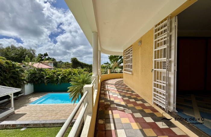 Vente Maison 167.65m&sup2; 7 pièces Fort de france