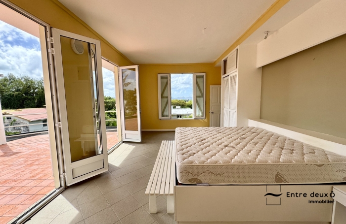 Vente Maison 167.65m&sup2; 7 pièces Fort de france