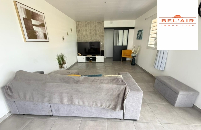 Location Maison 92.66m&sup2; 4 pièces Rivi&egrave;re Sal&eacute;e