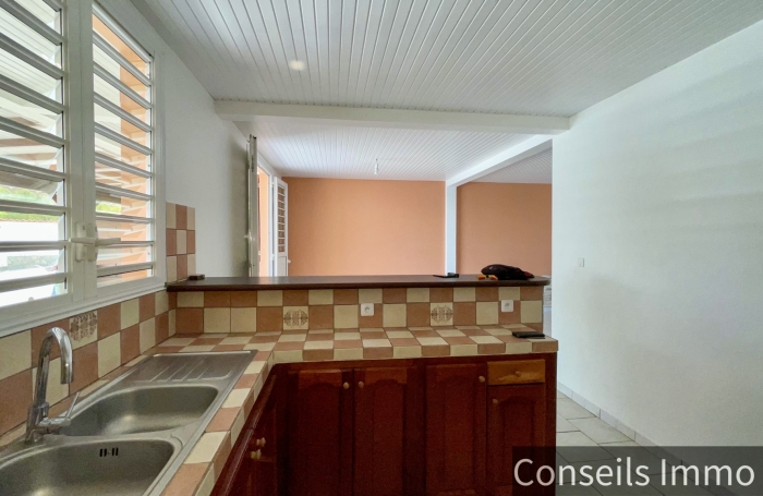 Appartement &agrave; louer au Fran&ccedil;ois avec CONSEILS IMMO 972
