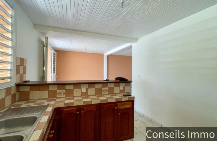 Appartement &agrave; louer au Fran&ccedil;ois avec CONSEILS IMMO 972
