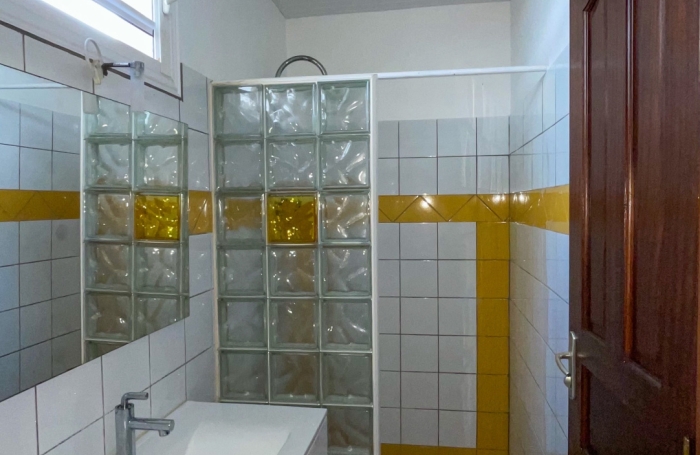 Appartement &agrave; louer au Fran&ccedil;ois avec CONSEILS IMMO 972