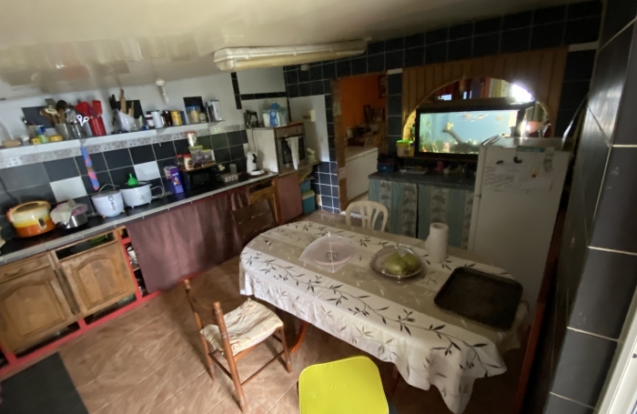 A Saint-André, Maison F5 de 101m2 plus varangue, cuisine extérieure, dépendance ....