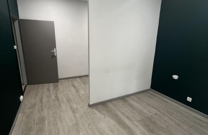 Location Bureaux 132m&sup2; Saint André