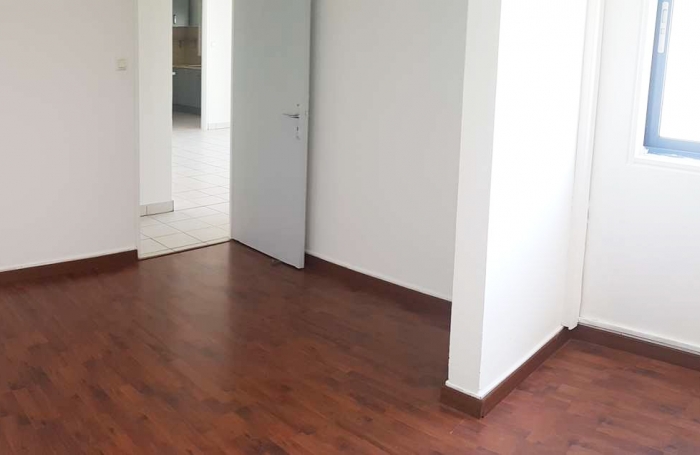 Location Appartement 69m&sup2; 3 pi&#232;ces Sainte Marie