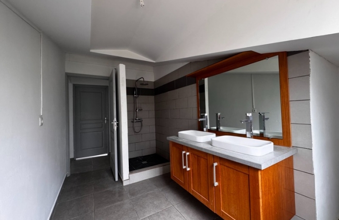 Vente Appartement 87m&sup2; 4 pi&#232;ces Saint-Leu