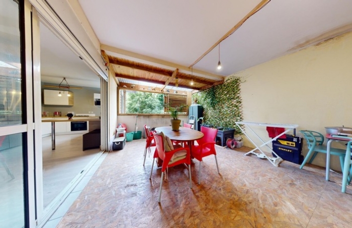 Vente Appartement 77m&sup2; 4 pi&#232;ces Saint Gilles Les Hauts