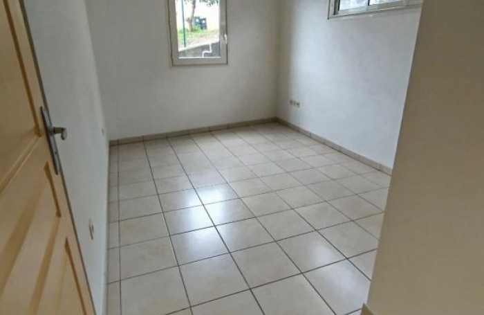 Vente Appartement 57m&sup2; 2 pi&#232;ces Les Avirons